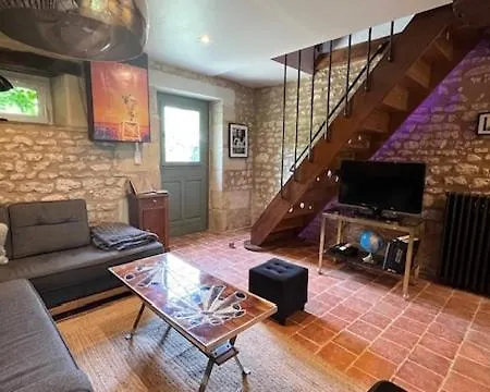 펜션 L'annexe, Maison Avec Jardin Proche Futuroscope