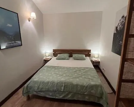 펜션 L'annexe, Maison Avec Jardin Proche Futuroscope *