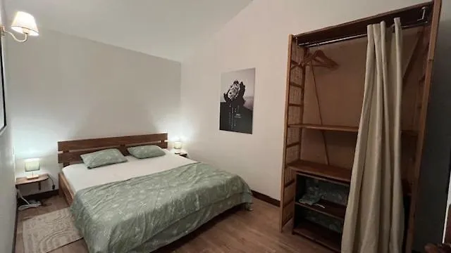 Hébergement de vacances L'annexe, Maison Avec Jardin Proche Futuroscope Chasseneuil-du-Poitou